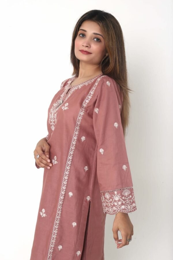 7a03426d-6af6-4eac-ba1d-bb105a8edde9.jpg 3Pc Set Emb Lawn