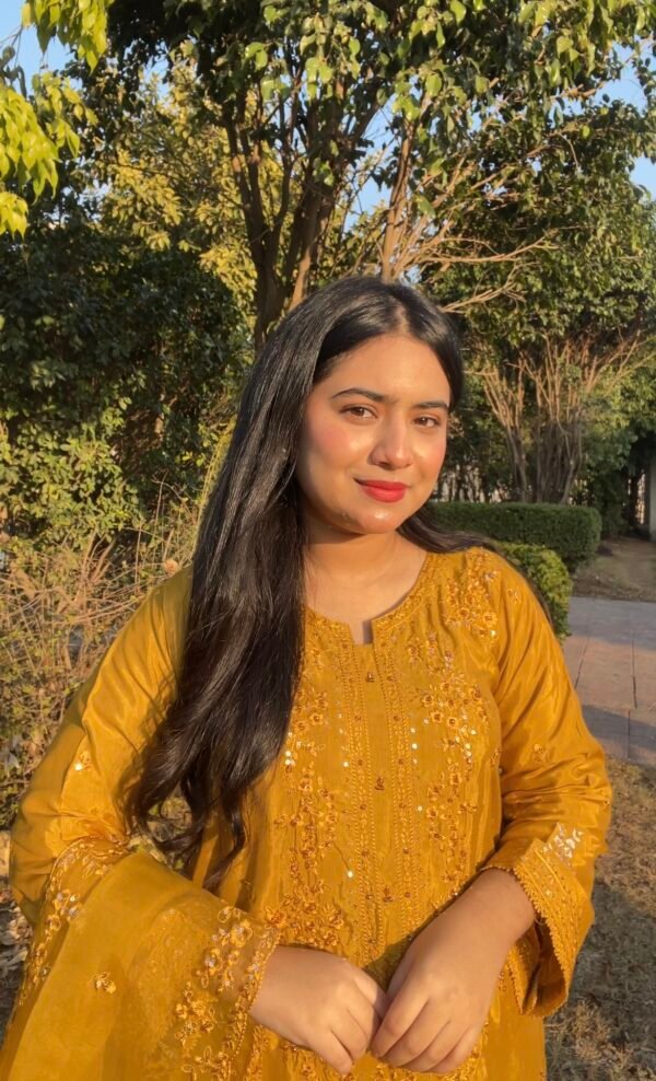 Screenshot Raw Silk Embroidered 3pc Set.