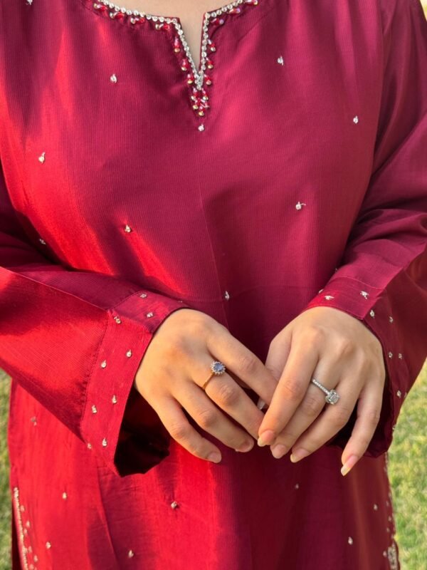 Raw Silk Hand Embroidered Co-Ordinate Set.