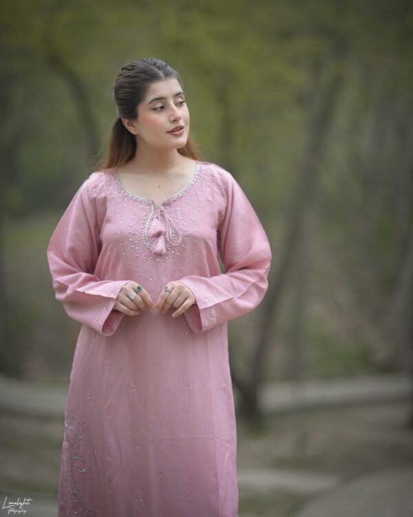 Raw Silk Hand Embroidered Co-Ordinate Set.