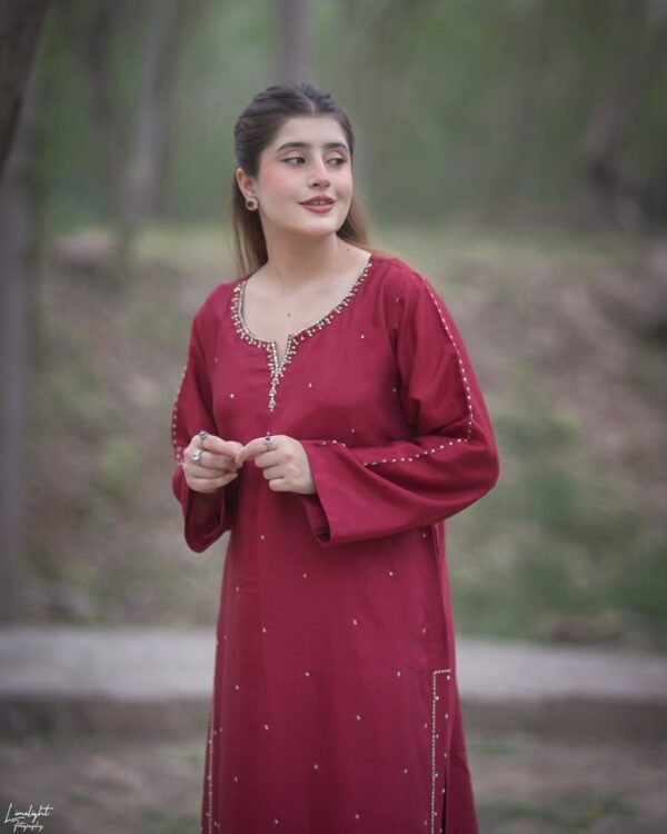 Raw Silk Hand Embroidered Co-Ordinate Set.